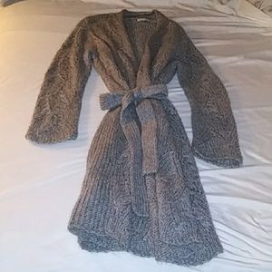 Long sleeved sweater